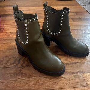 Army Green BCBG boots with embellishments